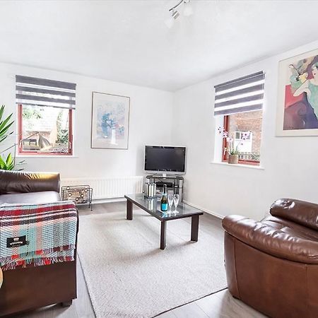 30 Fewster Way York Lägenhet Exteriör bild