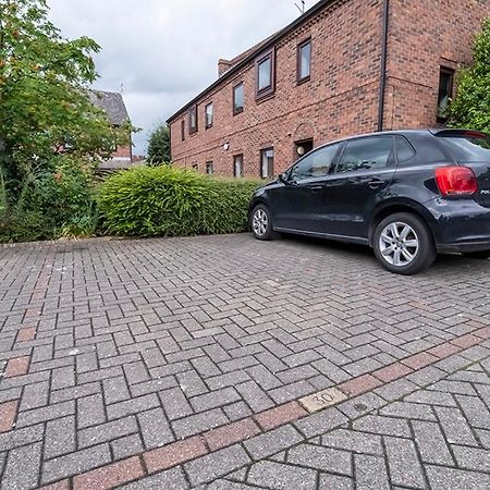30 Fewster Way York Lägenhet Exteriör bild